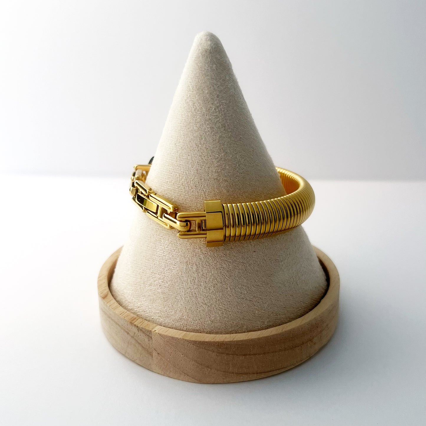 PULSERA BEHI ALMOND