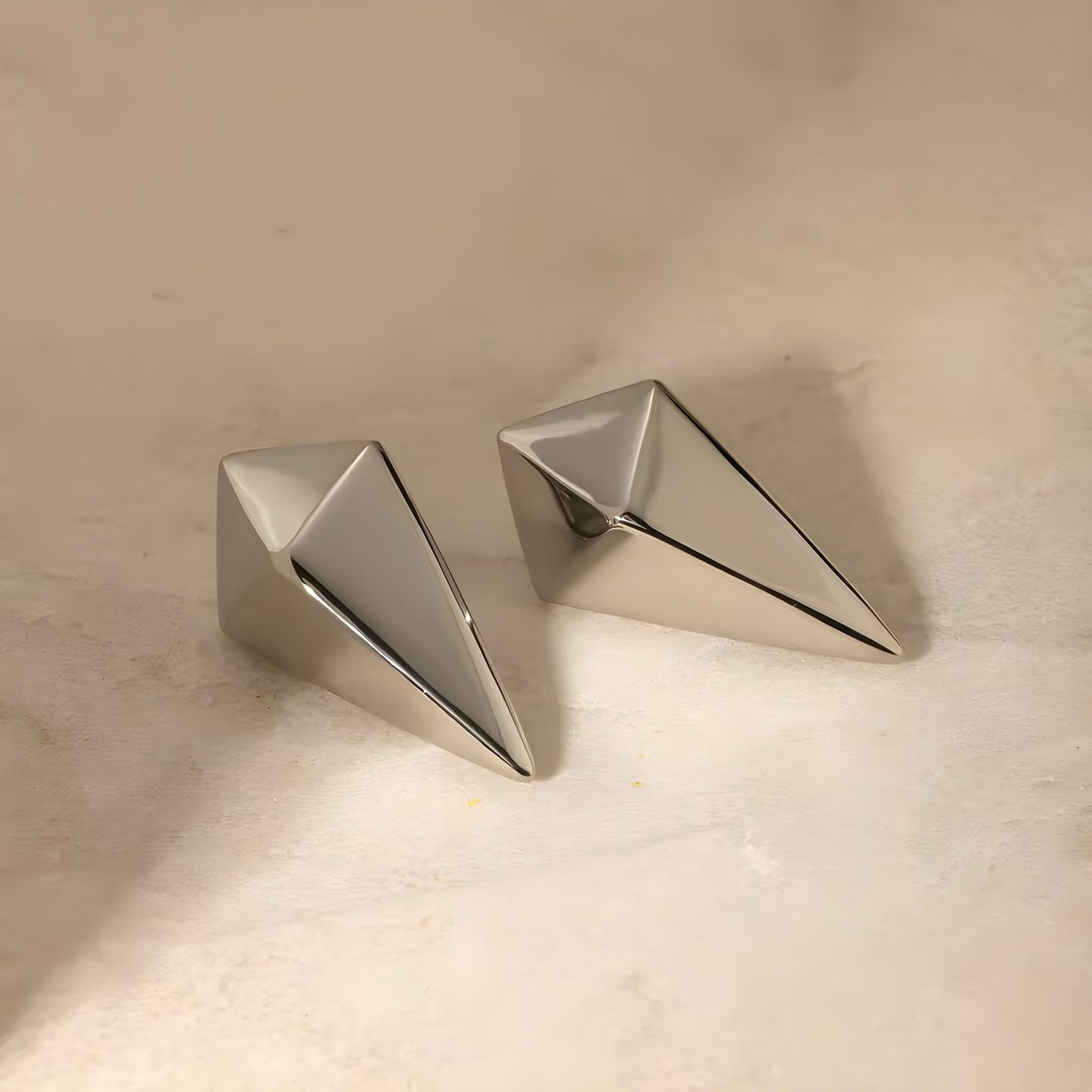 PENDIENTES BEHI SANTOSH