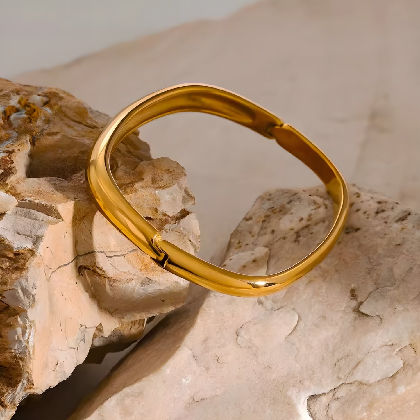 BEHI JOHA BRACELET