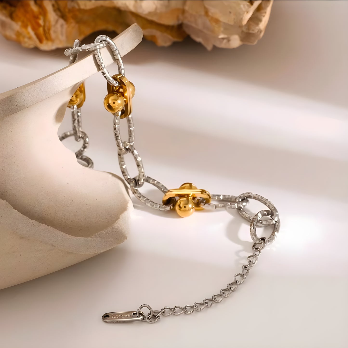 BEHI LIORI BRACELET