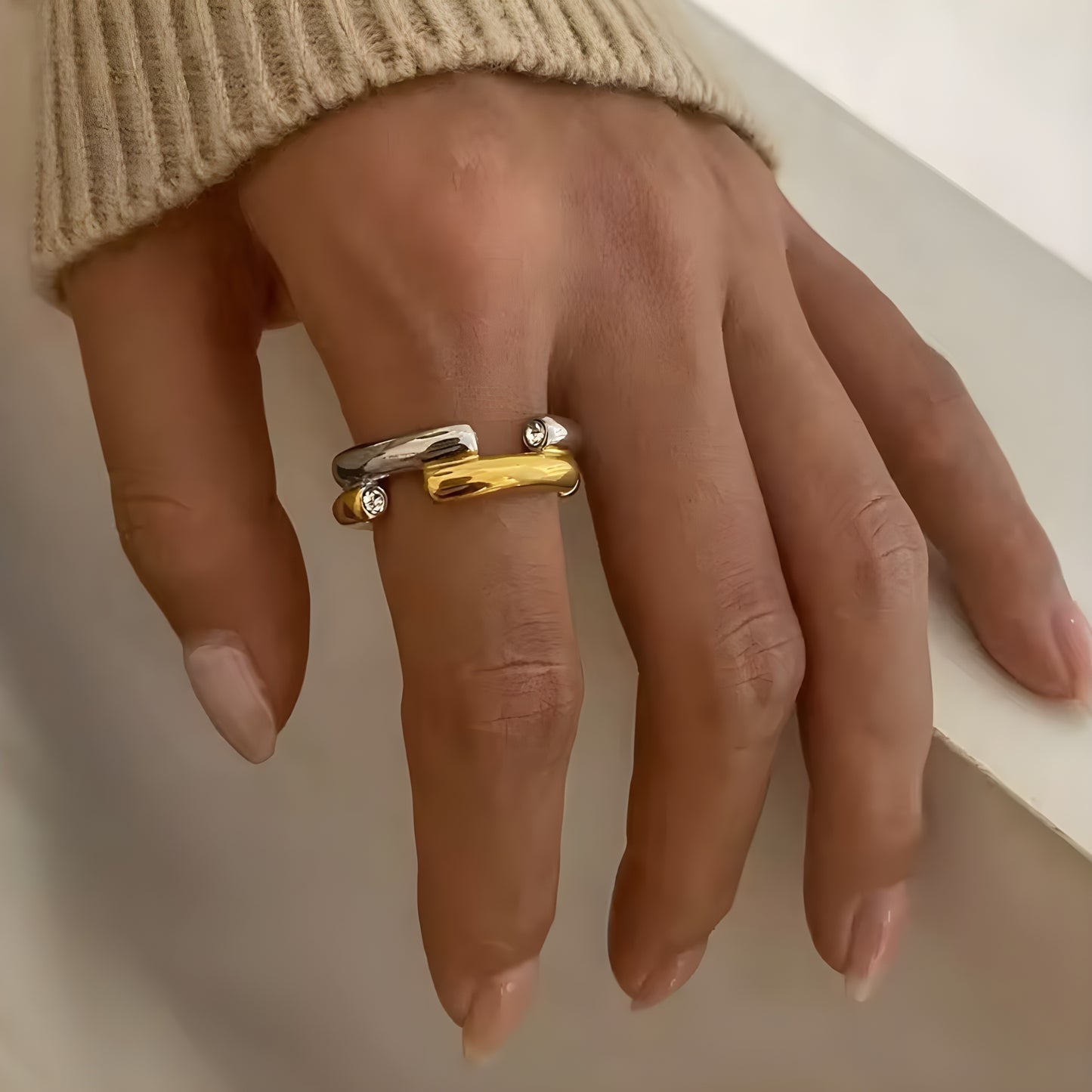 ANILLO BEHI ARGIO