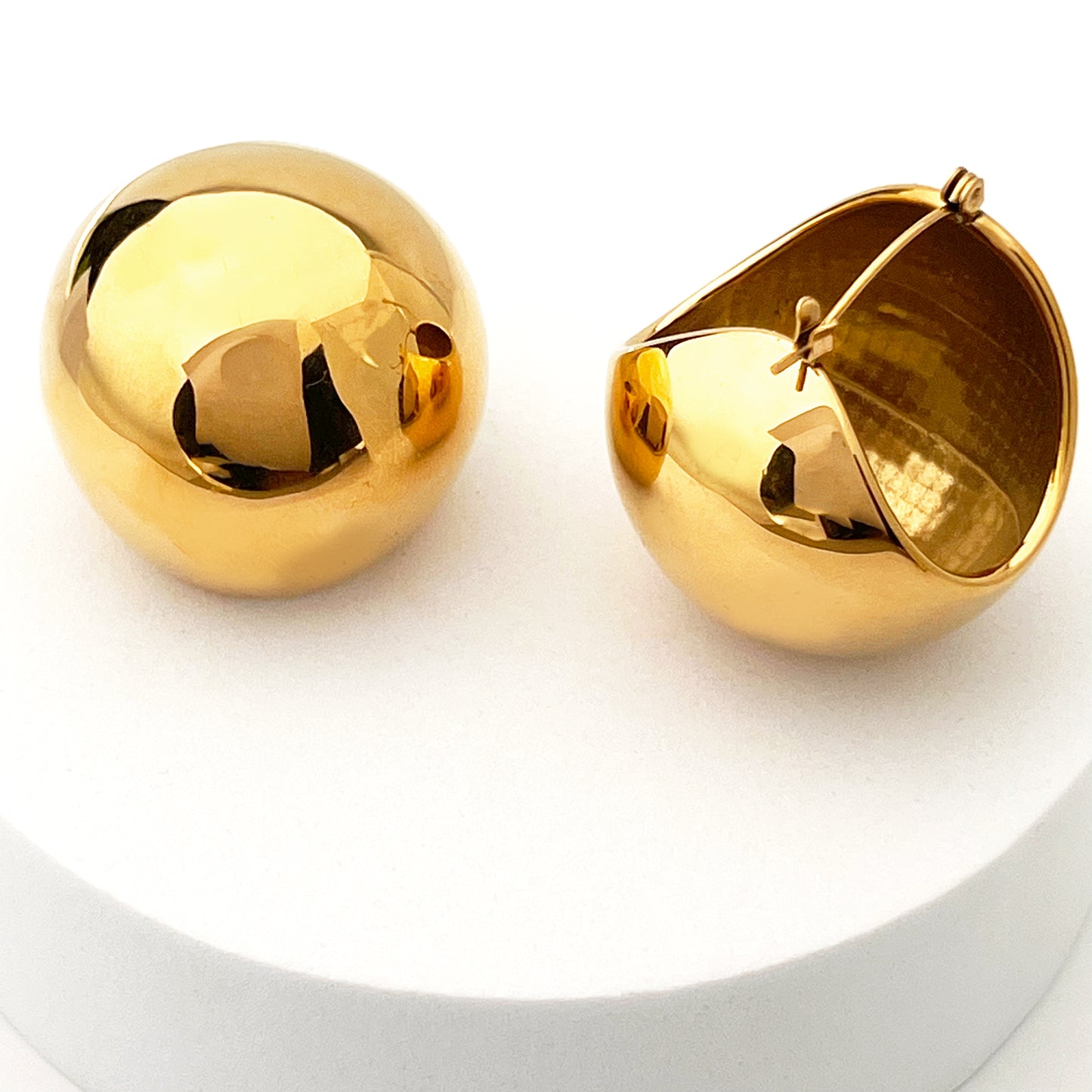 BEHI ERIKA EARRING