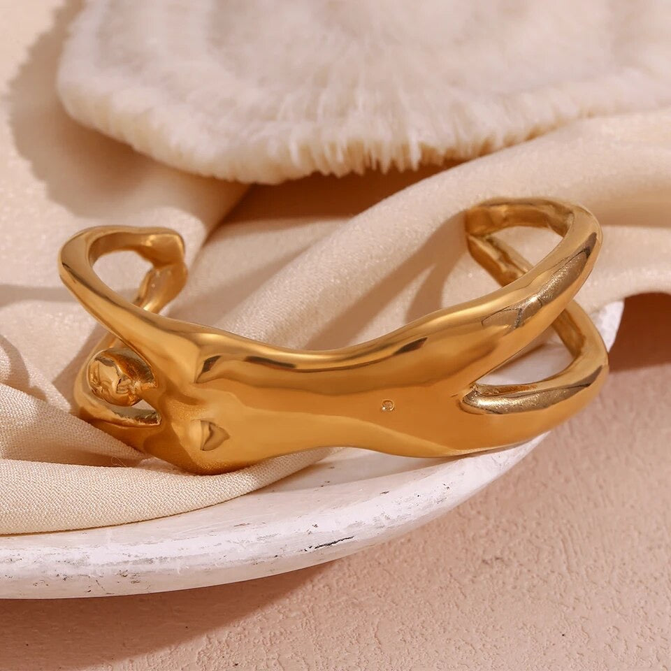 BEHI DEVIKA BRACELET