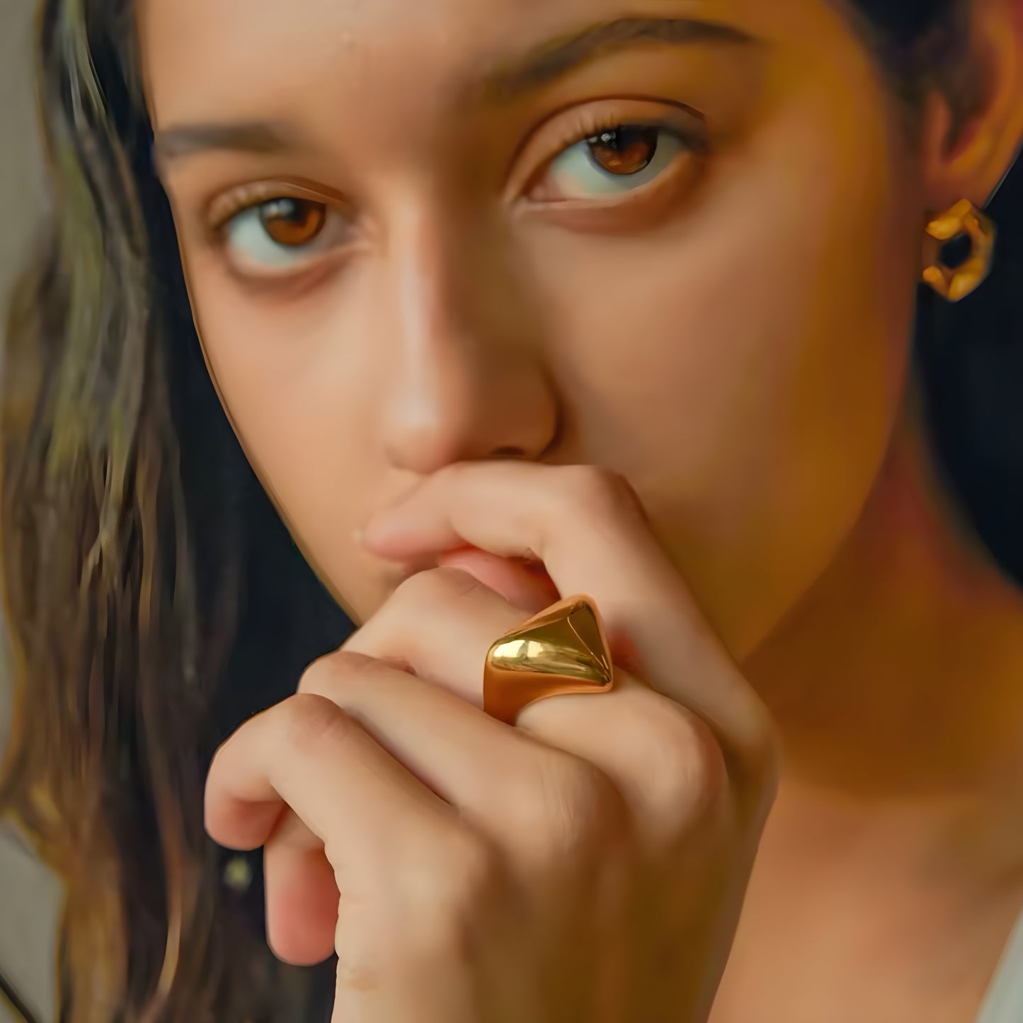ANILLO BEHI RENIA