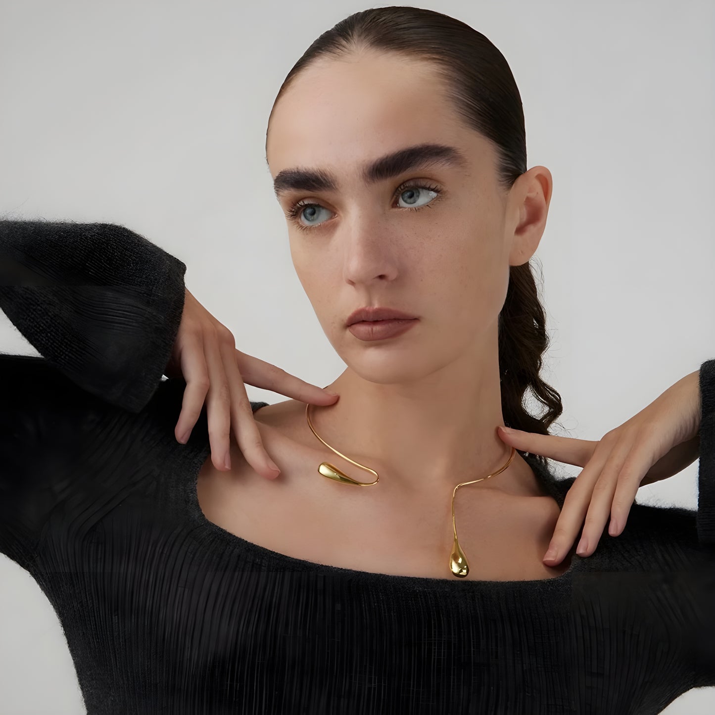 BEHI TASHANA CHOKER