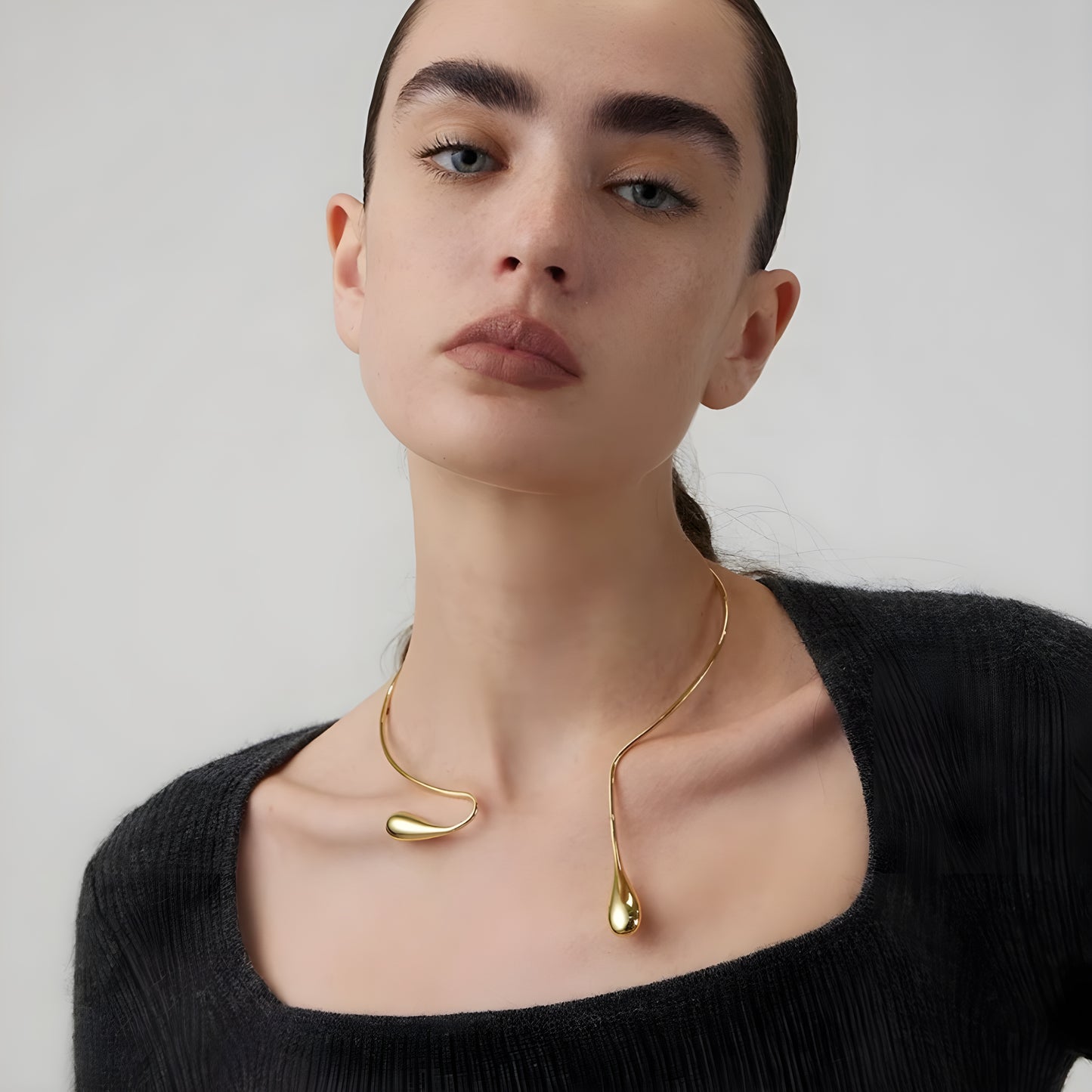 BEHI TASHANA CHOKER