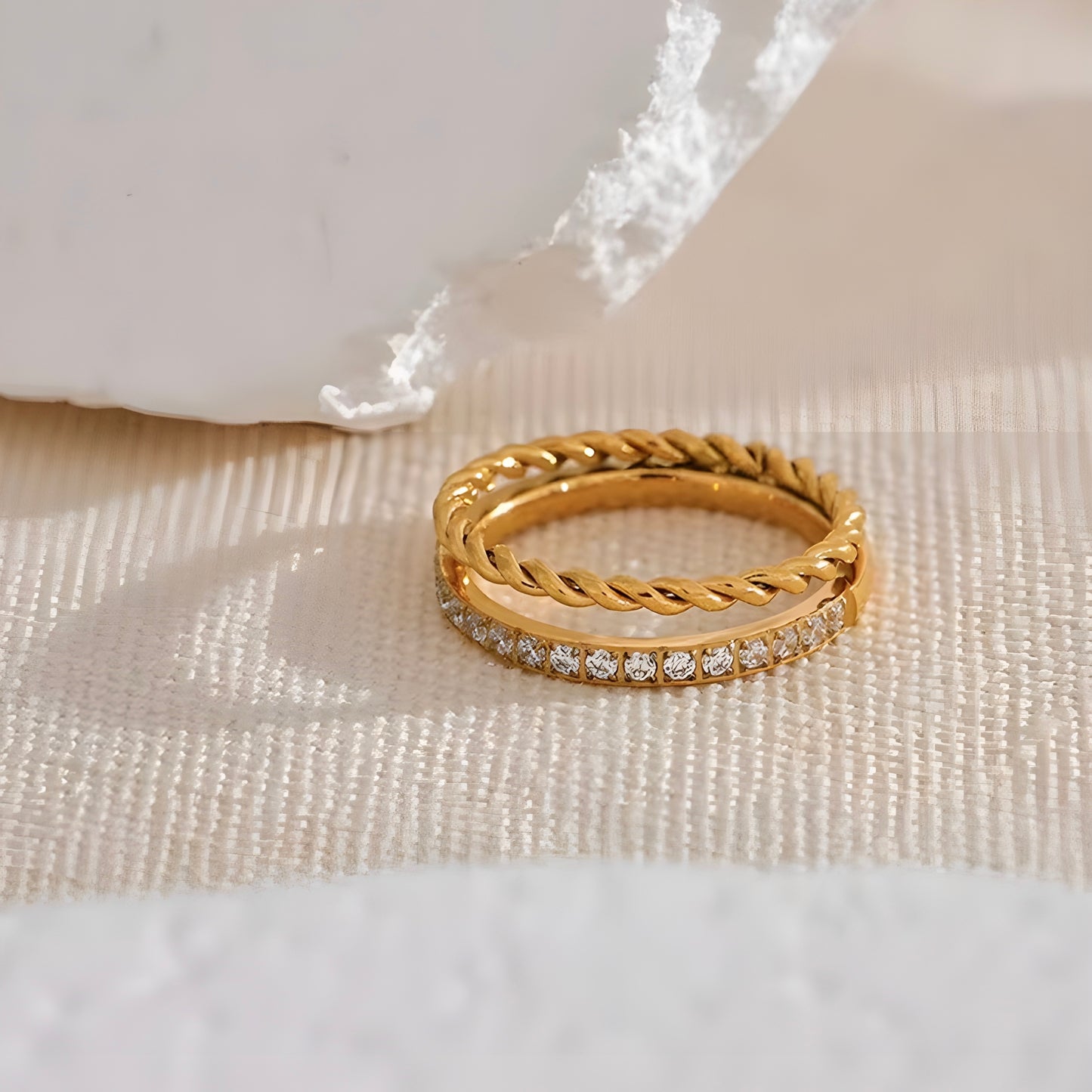 ANILLO BEHI LETICA