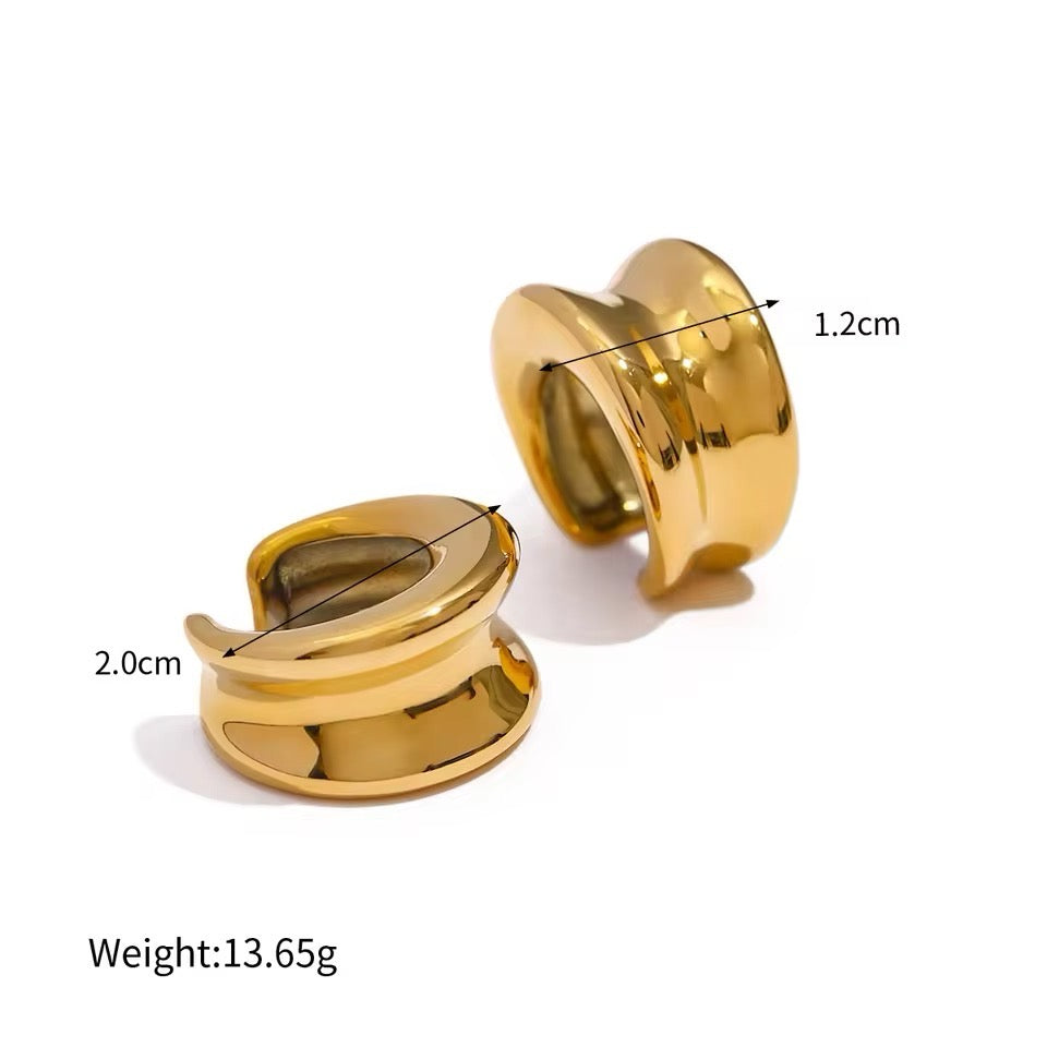 BEHI NIKOLINA EARCUFFS