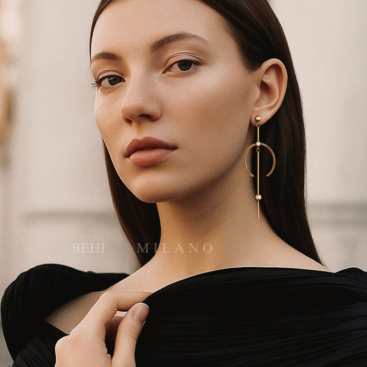 How to Style Bold Jewelry for Everyday Elegance?