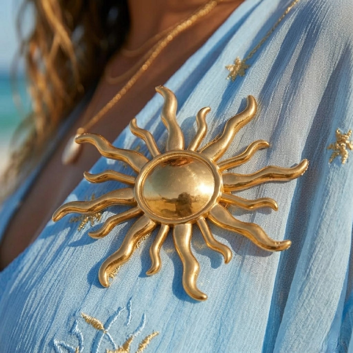 Gold sun-shaped brooch waterproof