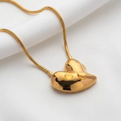 Amorino Necklace