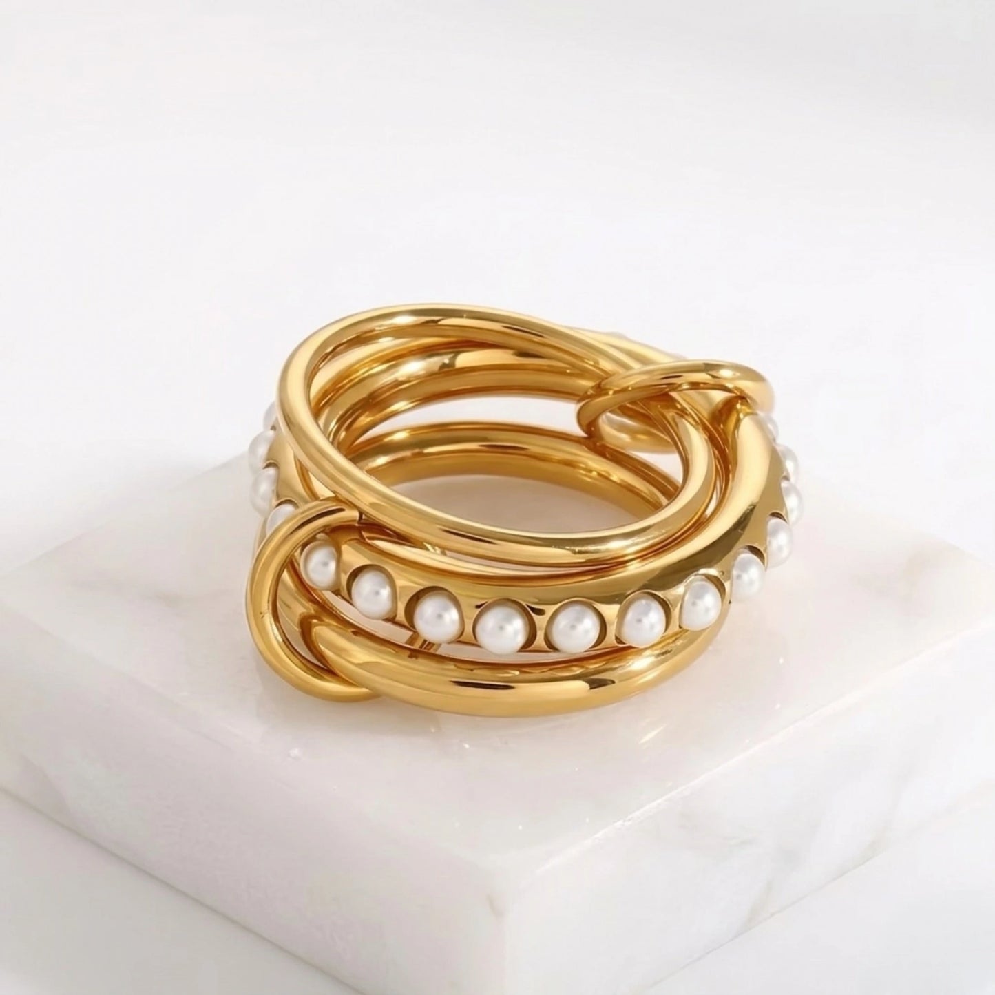 Anello Dori