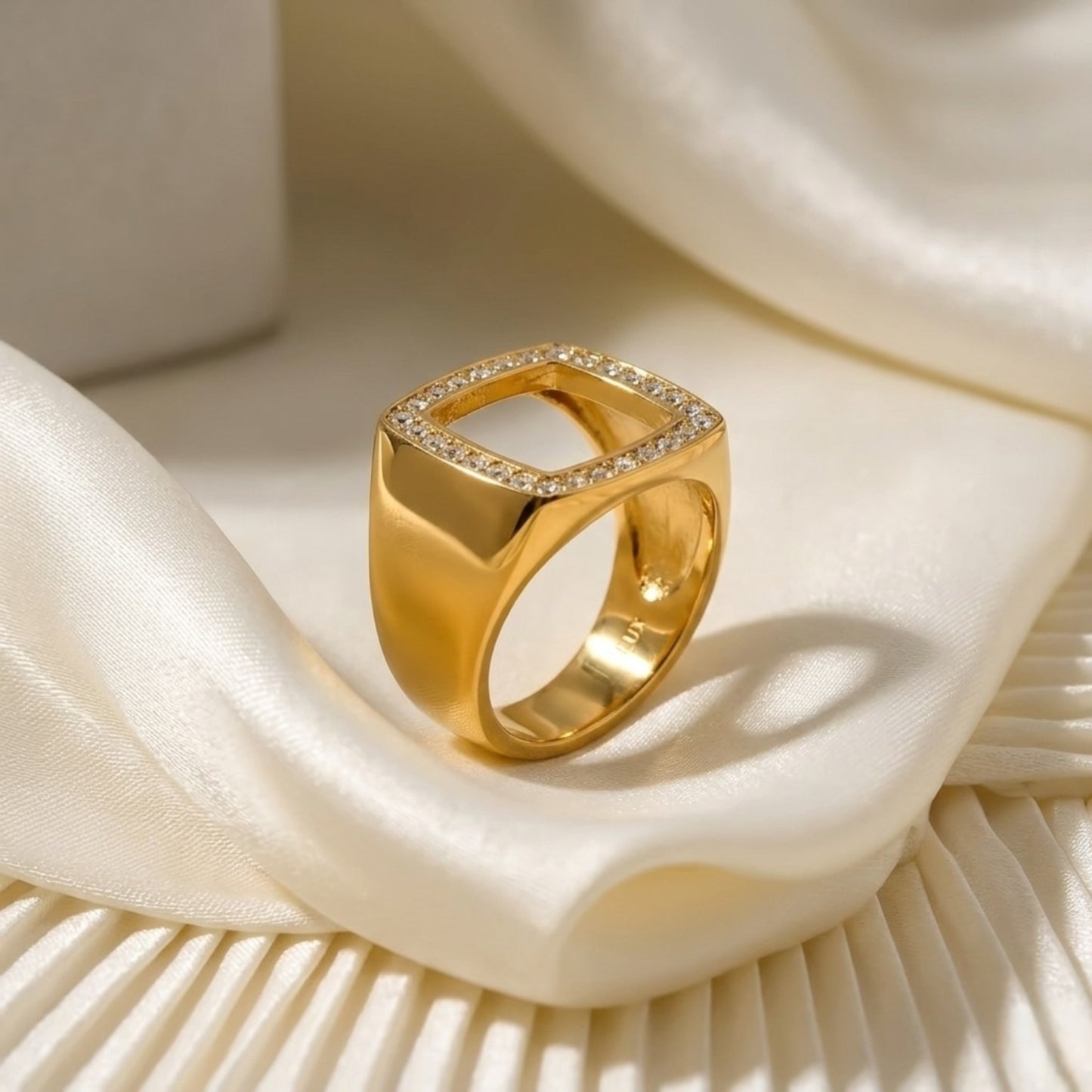 Anello Pilar