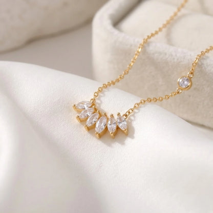 COLLAR BEHI LISA