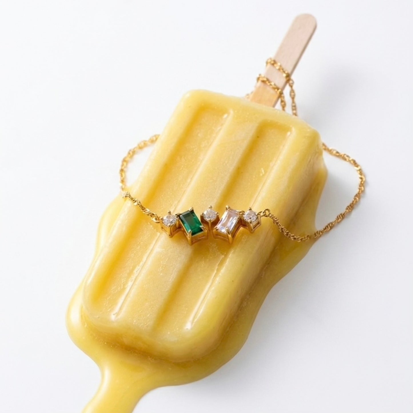 Melly Necklace