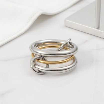 Octaviana Ring