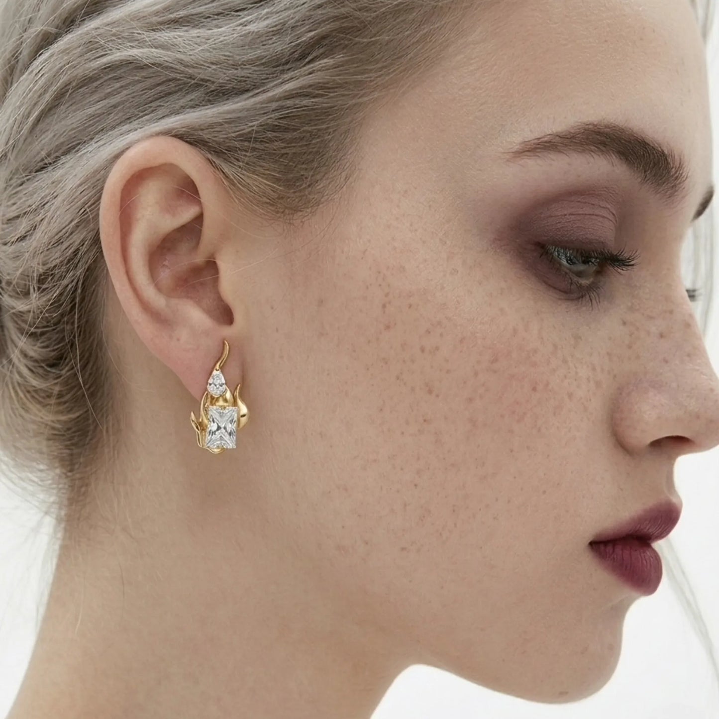 Nikola Earrings