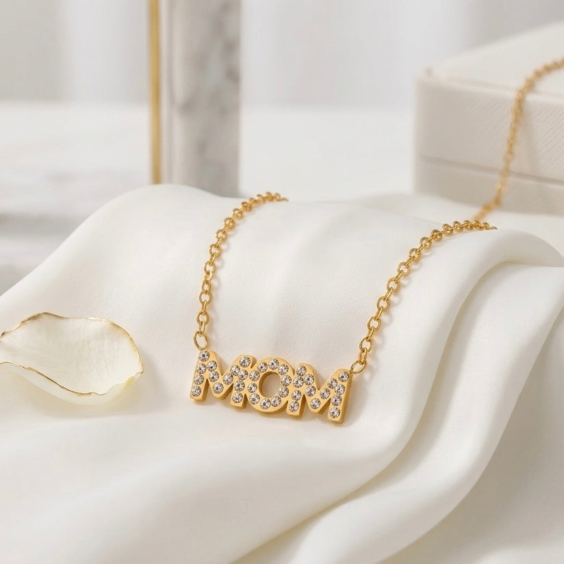 COLLAR BEHI MOM