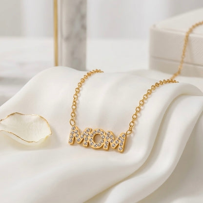 COLLAR BEHI MOM