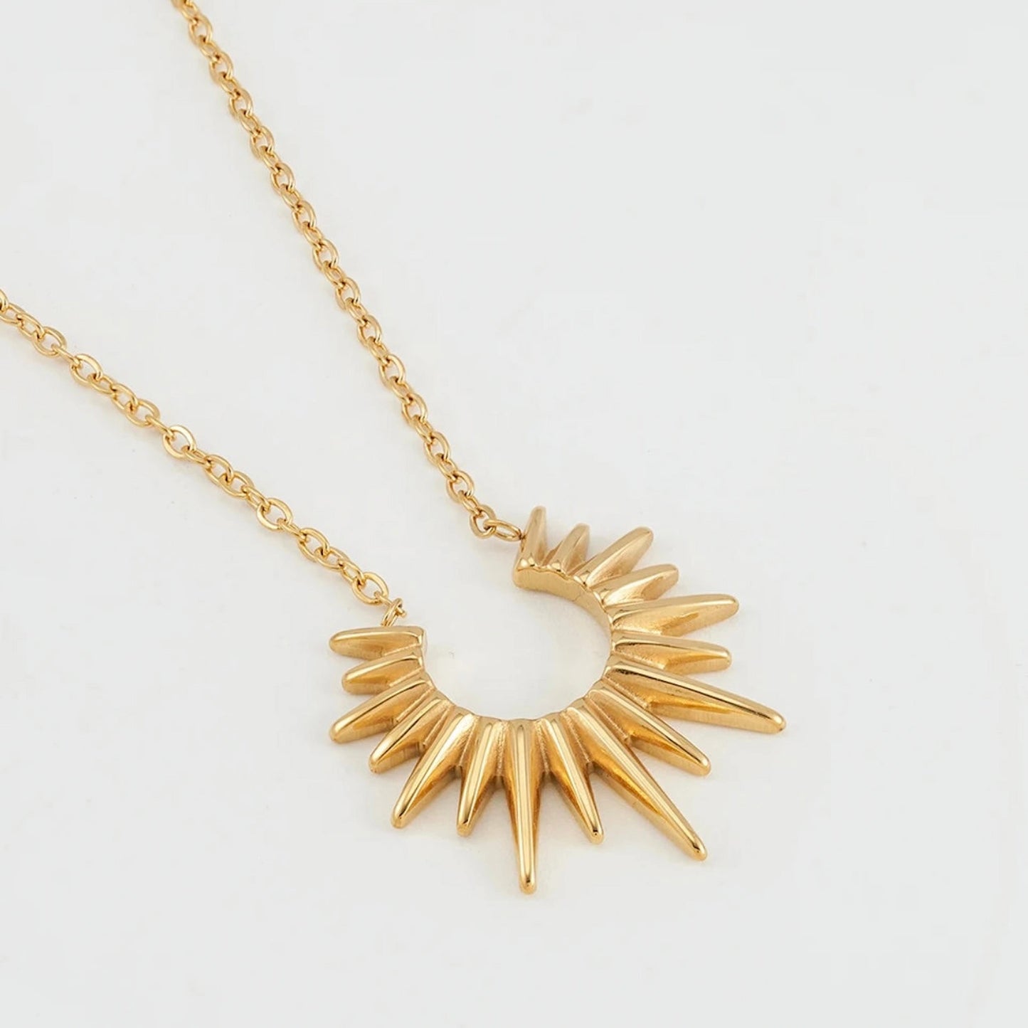 COLLAR BEHI TUSIN