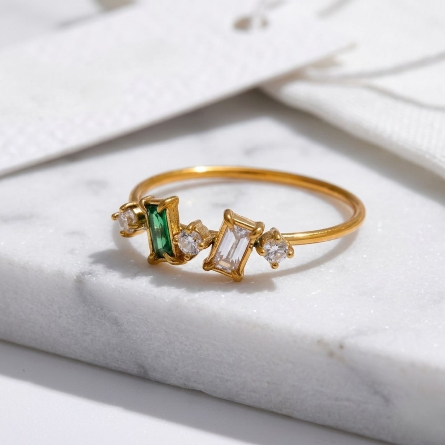 Close-up of the BEHI Melly Ring highlighting the tarnish-resistant and waterproof 18k gold surface.