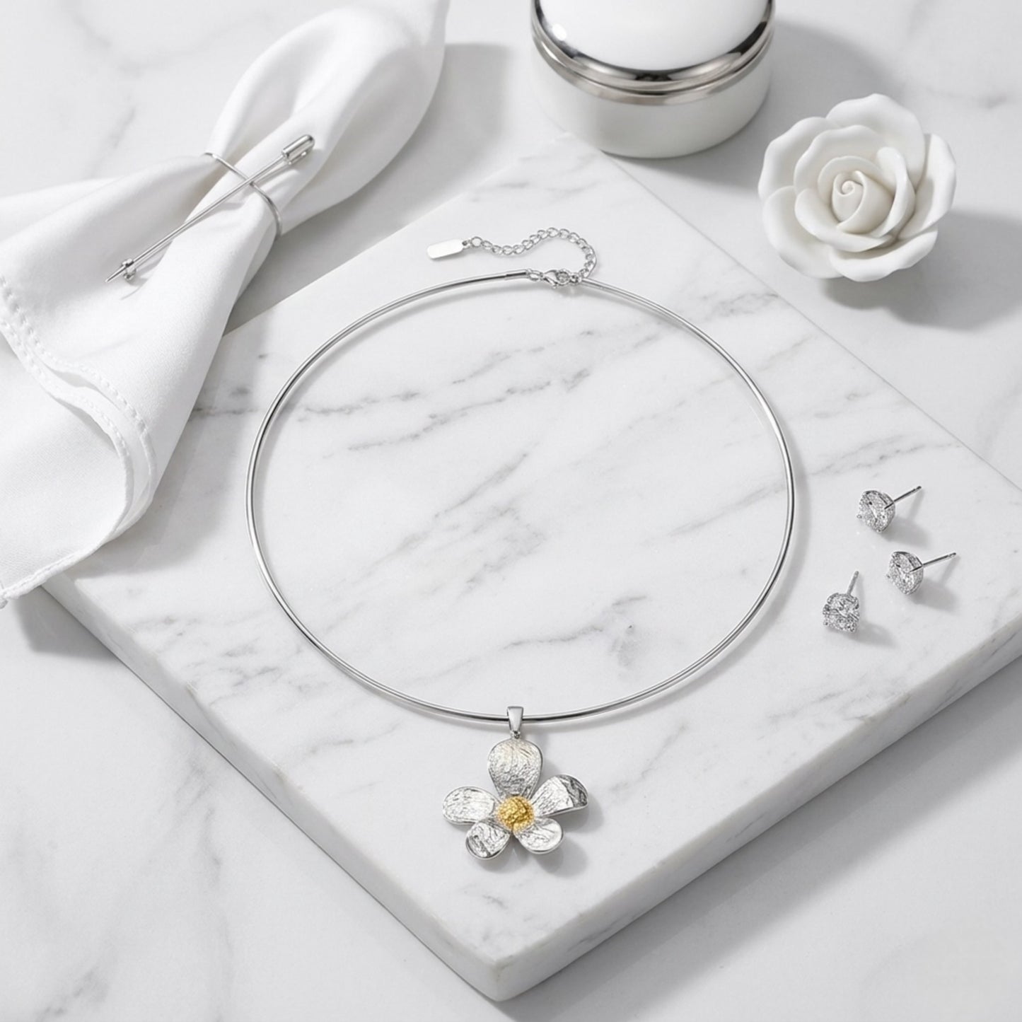 Bloom Choker