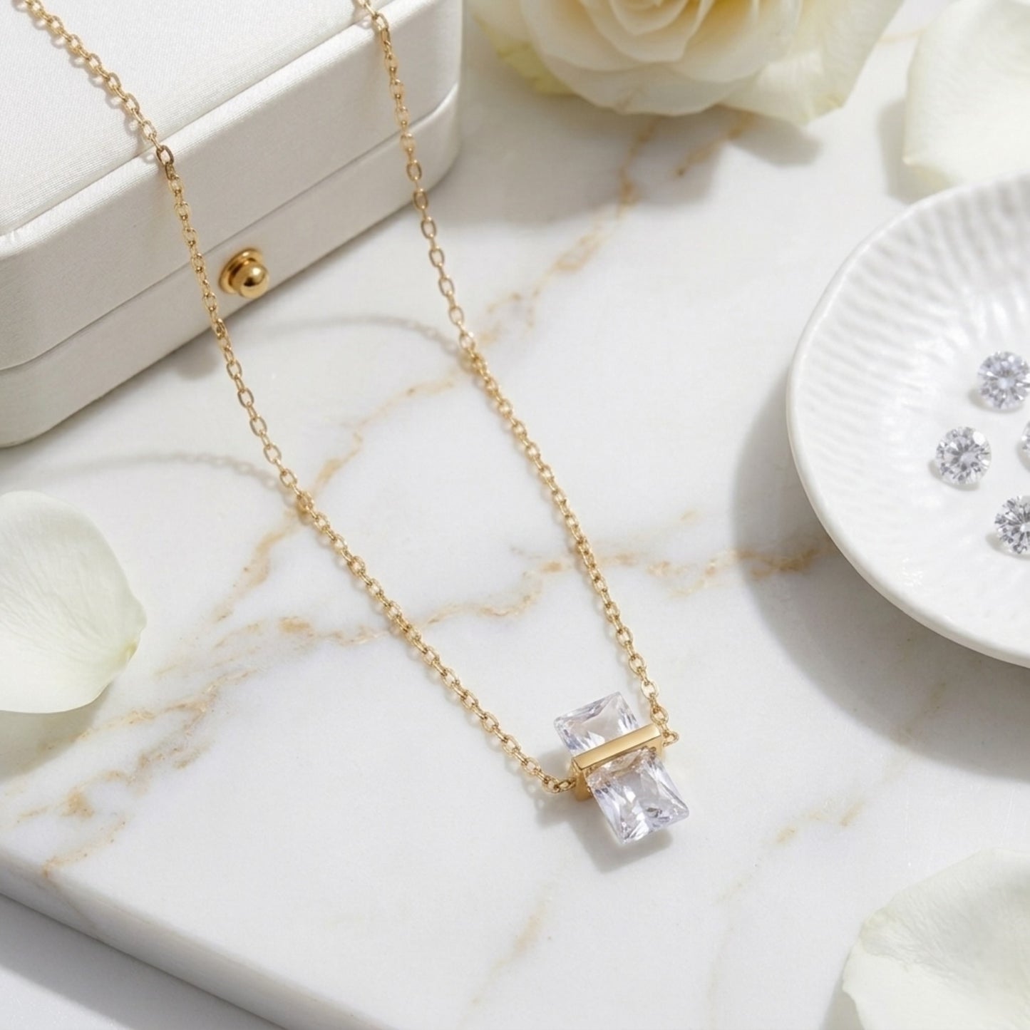 Glinka Necklace