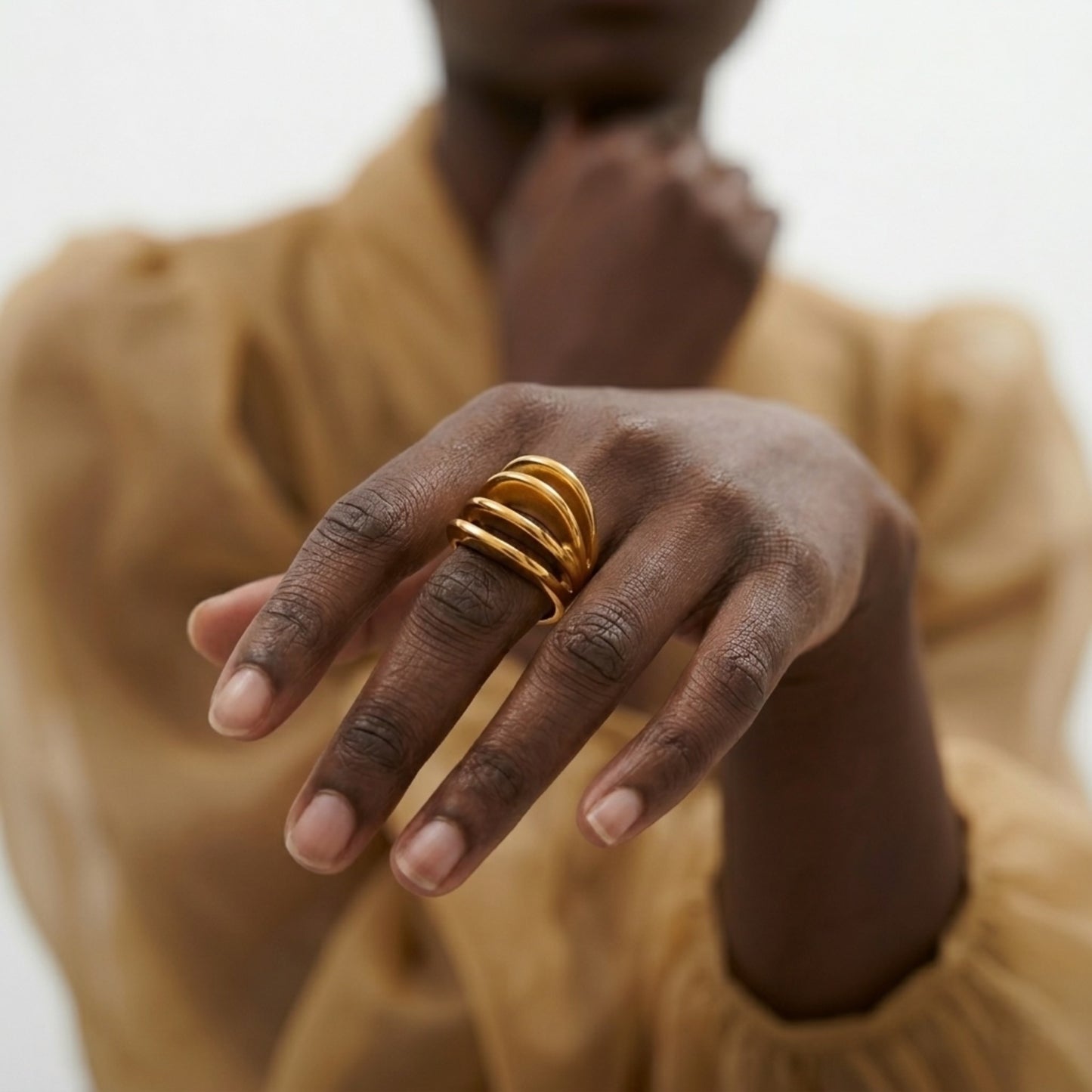 ANILLO BEHI REI NE