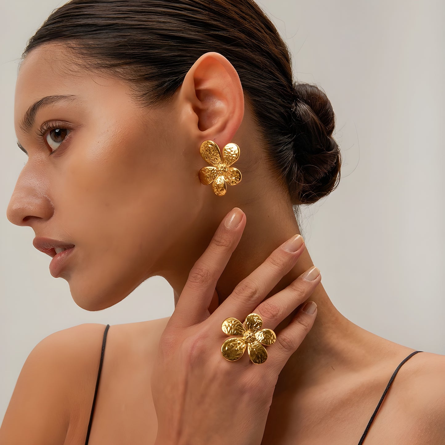 BEHI BLOOM EARRINGS