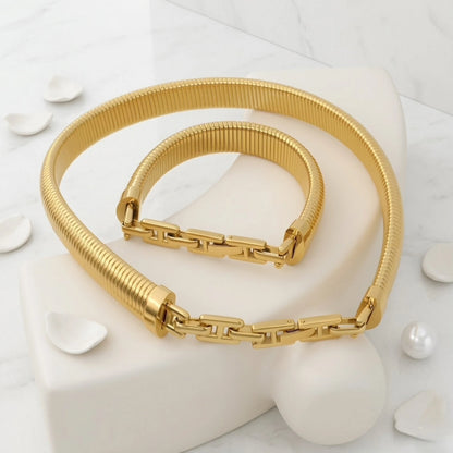 BEHI MILANO Almond Choker — 18k gold-plated ribbed collar with hinge-link back closure