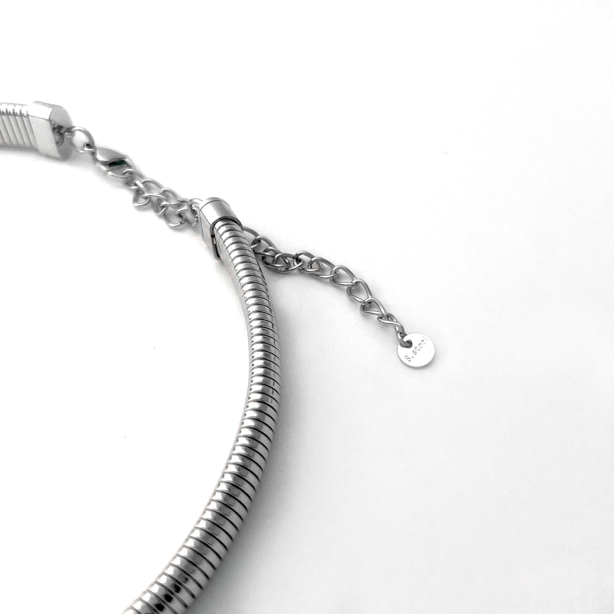 BEHI MILANO Beatriz Choker in Silver — close-up of silver extension chain and lobster clasp