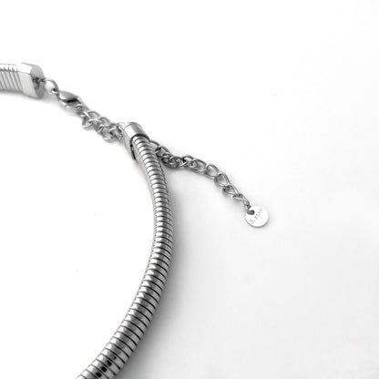 BEHI MILANO Beatriz Choker in Silver — close-up of silver extension chain and lobster clasp