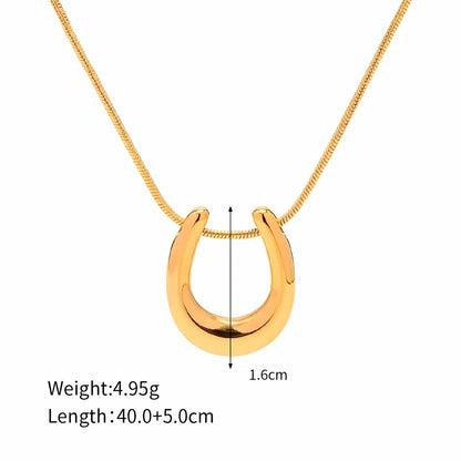 BEHI MILANO Horseshoe Necklace technical diagram showing 1.6cm pendant height, 40+5cm chain length, and 4.95g weight