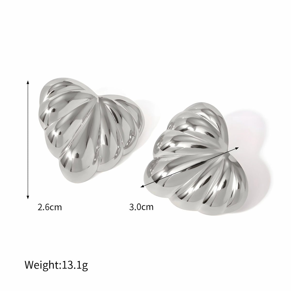 BEHI MILANO Lavina Earrings technical diagram showing 2.6cm height, 3.0cm width, and 13.1g weight in silver