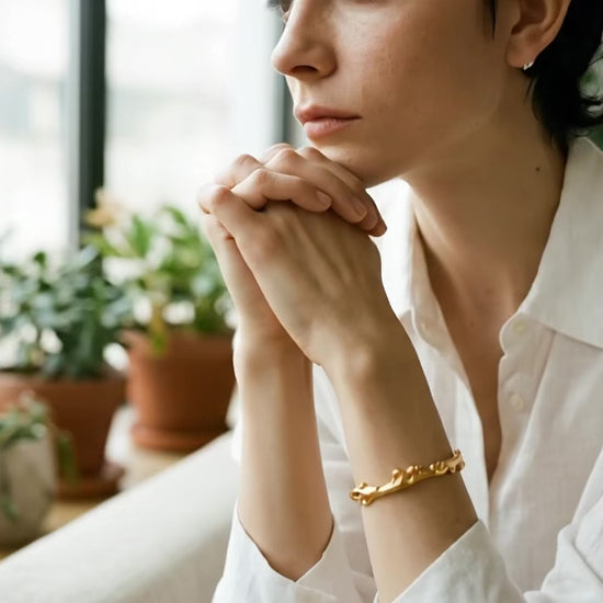 BEHI MISS MILLY 18k PVD gold-plated stainless steel, textured bracelet with an open cuff design