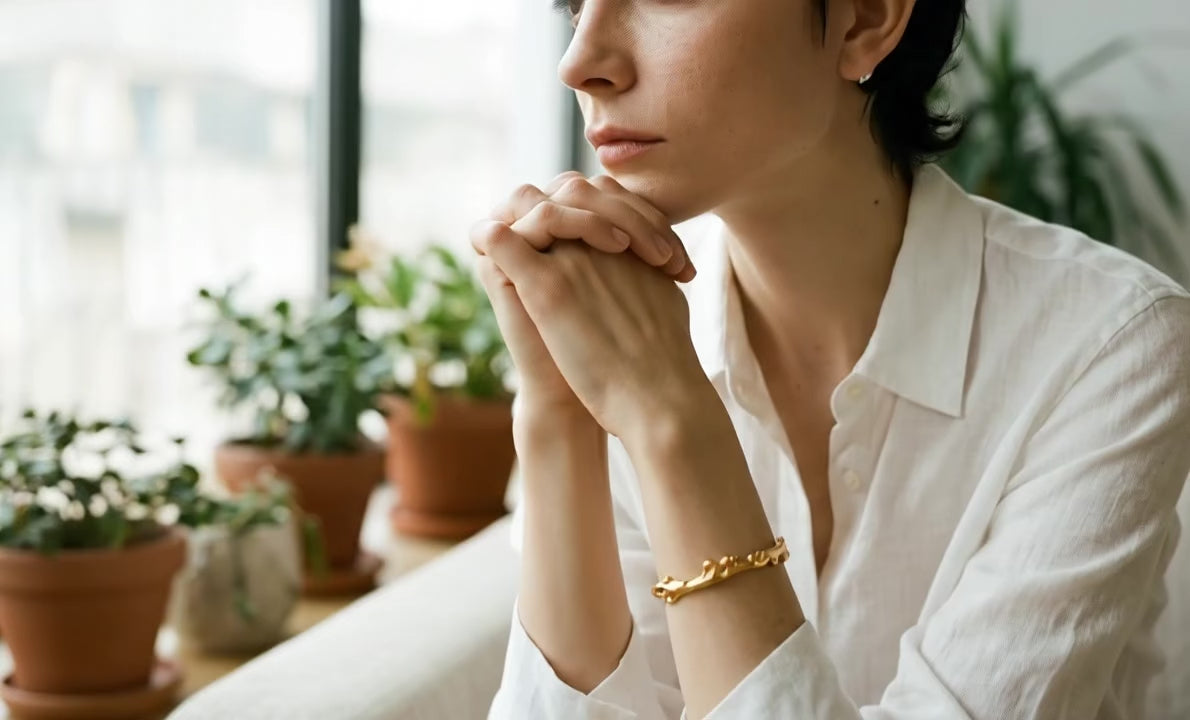 BEHI MISS MILLY 18k PVD gold-plated stainless steel, textured bracelet with an open cuff design